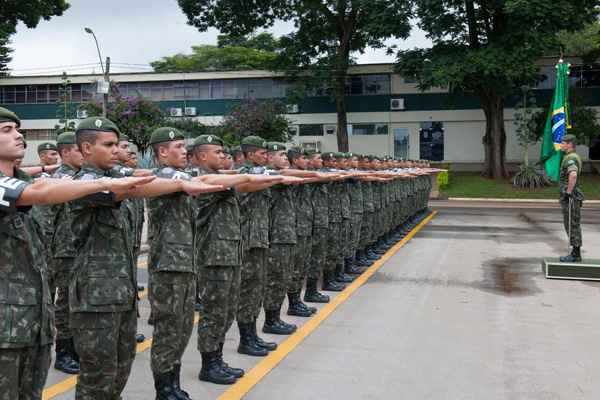 Exército Brasileiro - A 11ª Região Militar (Distrito Federal, Goiás,  Tocantins e Triângulo Mineiro) está com inscrições abertas para Oficiais  Técnicos Temporários (OTT) nas seguintes áreas: - Engenharia, Arquitetura,  Enfermagem, Odontologia, Veterinária