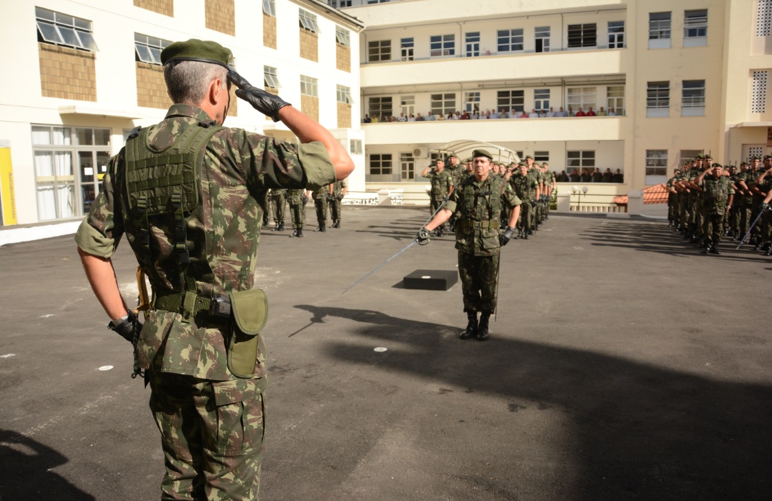 Exército Brasileiro - Estão abertas as inscrições para Oficiais e Sargentos  Técnicos Temporários e para Cabos Especialistas Temporários na 6ª Região  Militar (Bahia e Sergipe). Leia o Aviso de Seleção e inscreva-se