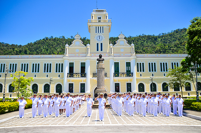 Colgio Naval - Marinha/Divulgao